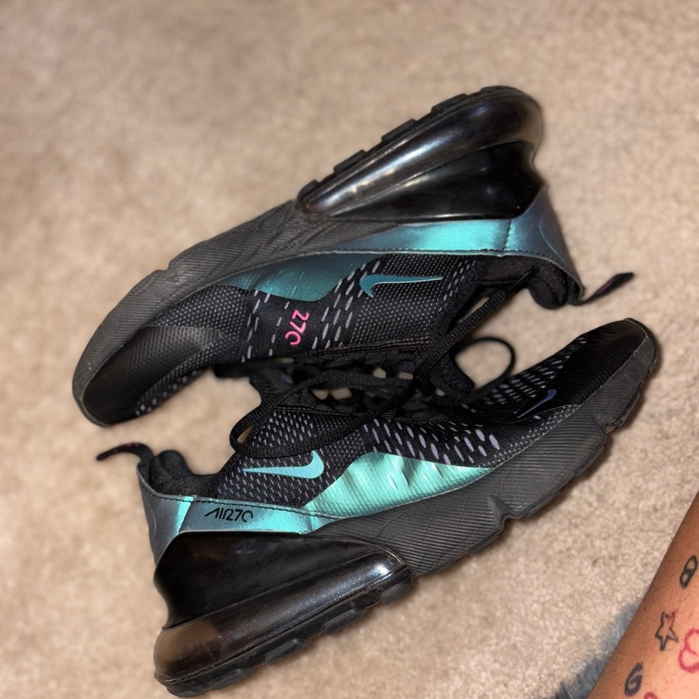 Nike Air Max 270 Black and Teal Sneakers